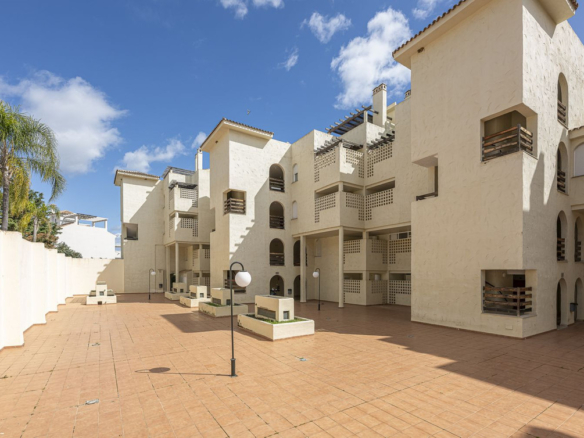 Penthouse for sale in Estepona