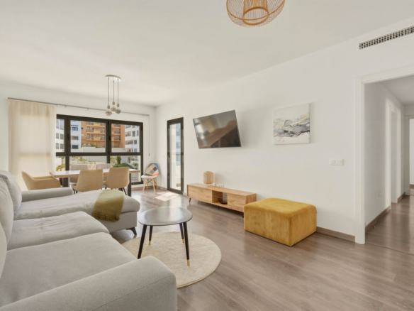 Penthouse for sale in Estepona