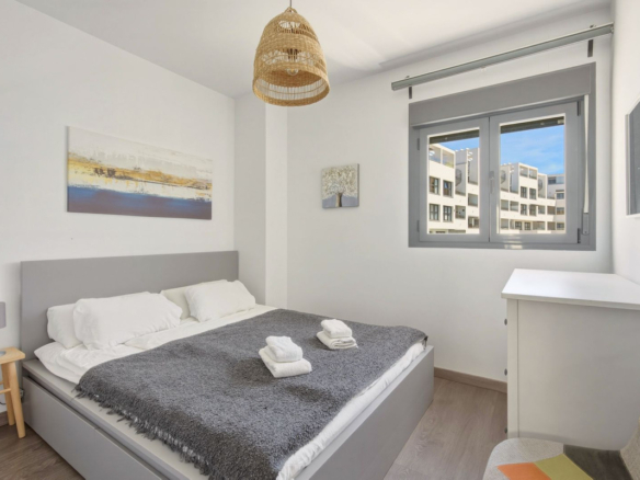 Penthouse for sale in Estepona