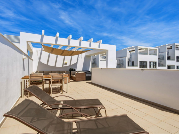 Penthouse for sale in Estepona
