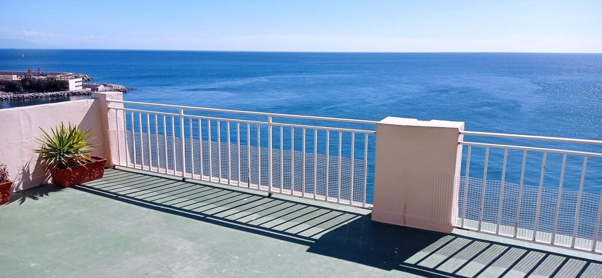 Penthouse for sale in Fuengirola
