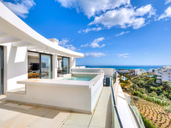 Penthouse for sale in Fuengirola