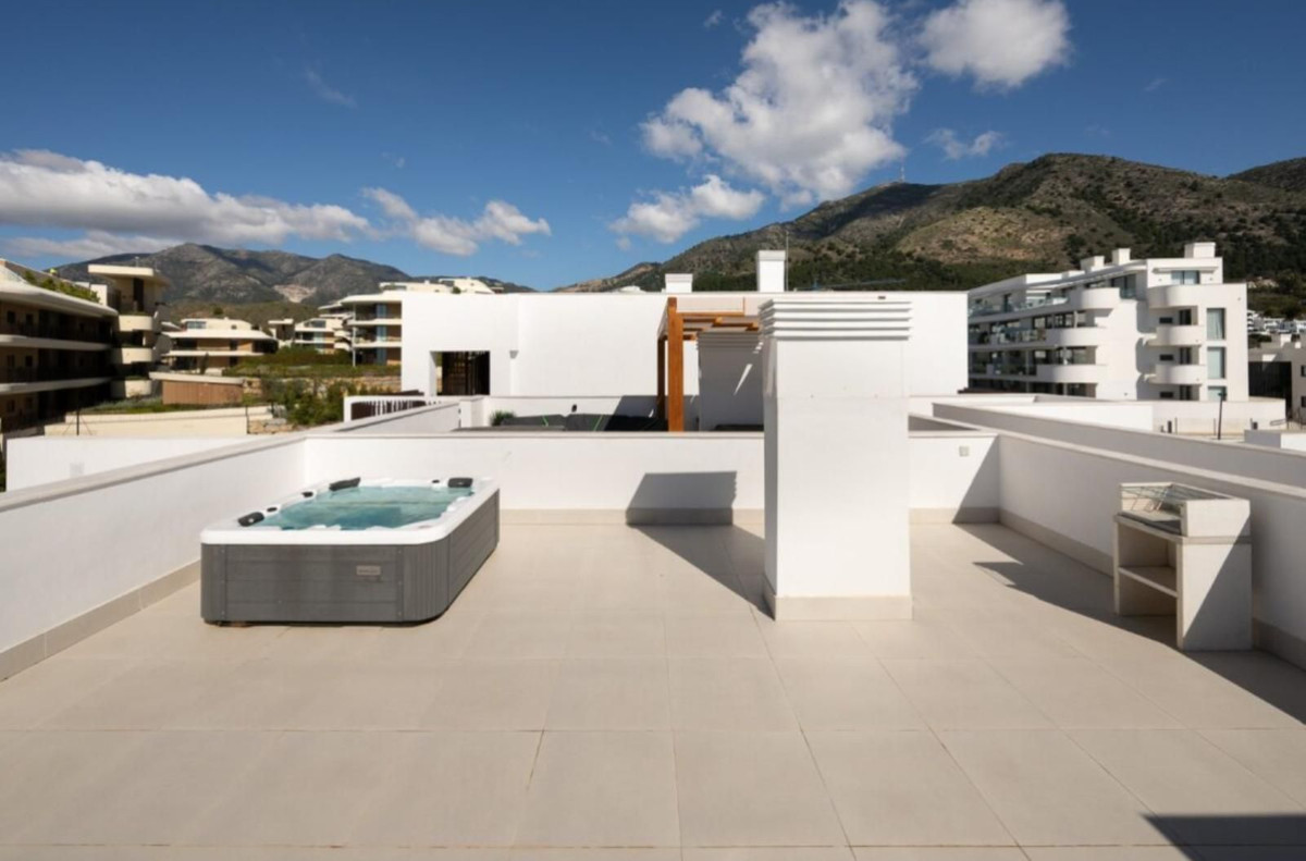 Penthouse for sale in Fuengirola