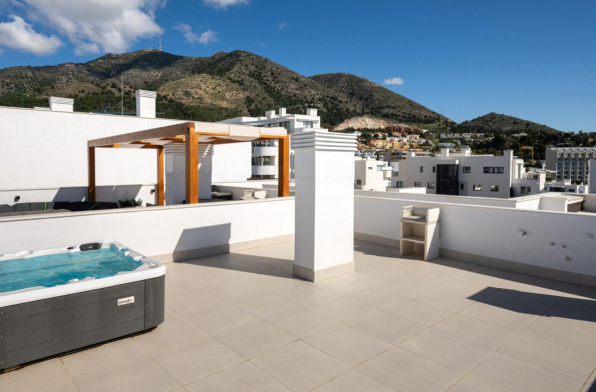 Penthouse for sale in Fuengirola
