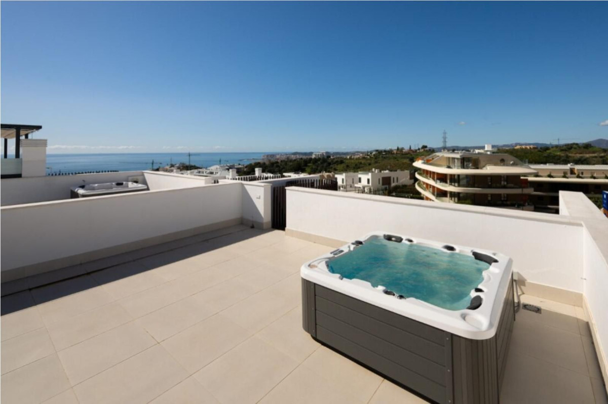 Penthouse for sale in Fuengirola