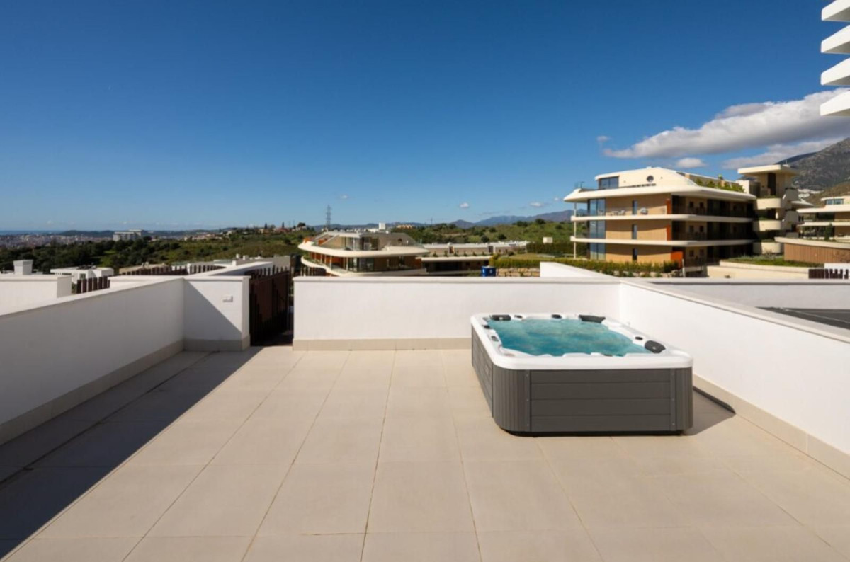 Penthouse for sale in Fuengirola