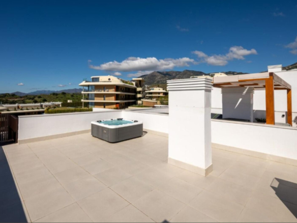 Penthouse for sale in Fuengirola