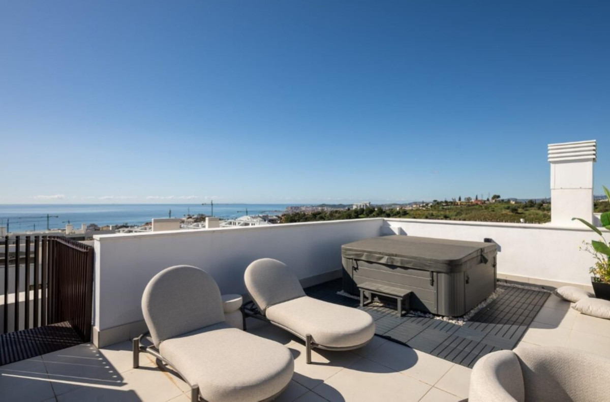 Penthouse for sale in Fuengirola