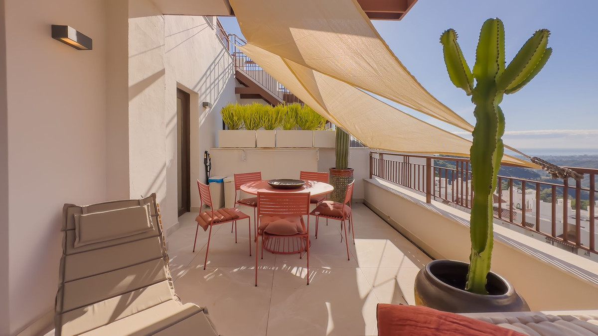 Penthouse for sale in Istán