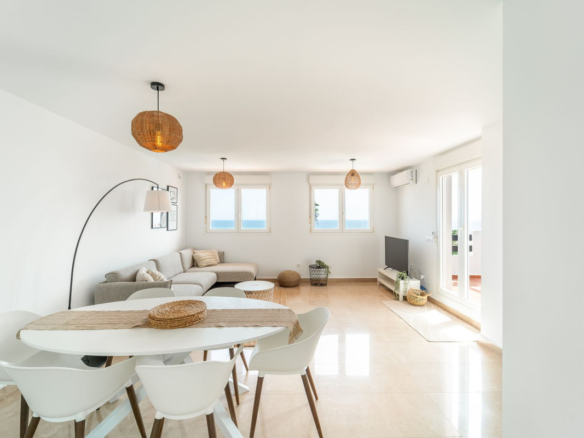 Penthouse for sale in Manilva