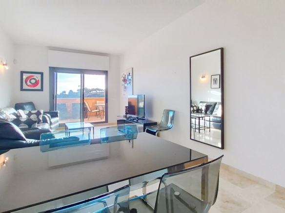 Penthouse for sale in Manilva
