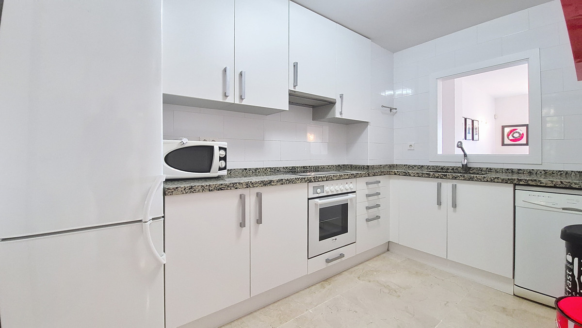Penthouse for sale in Manilva