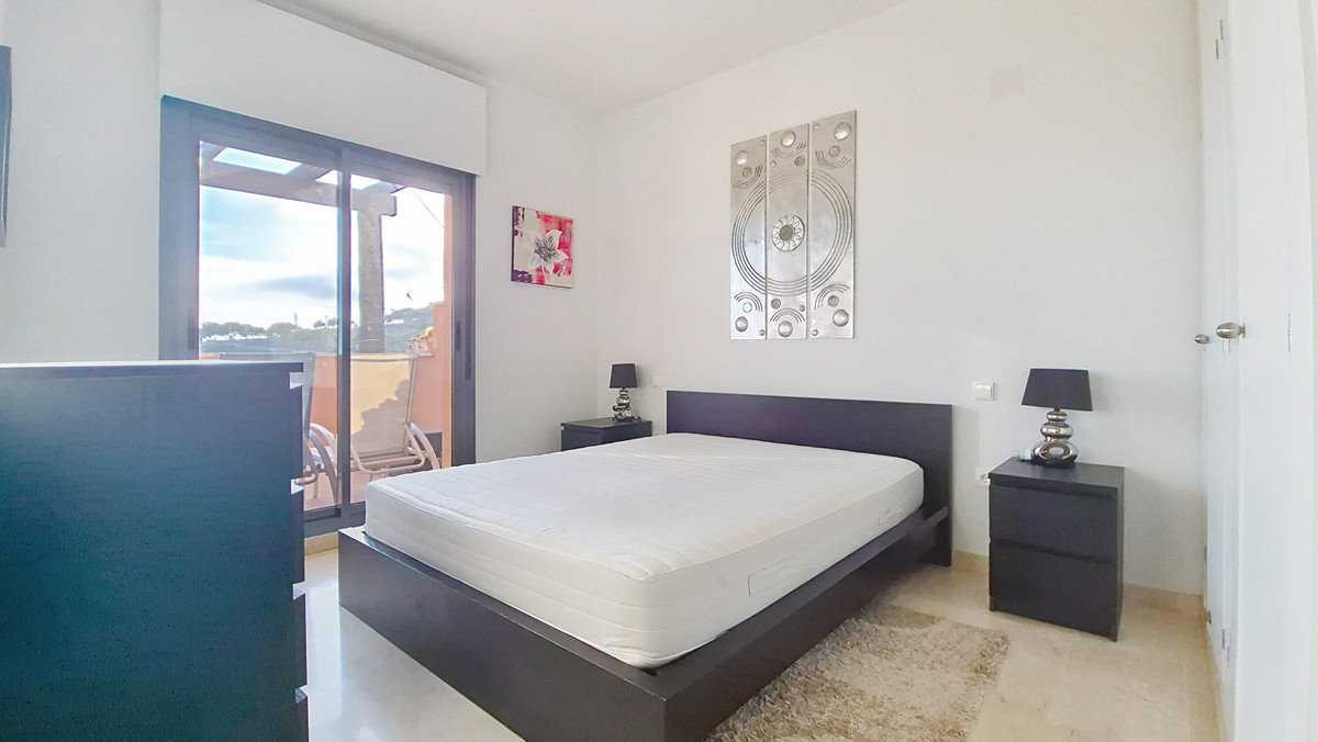 Penthouse for sale in Manilva