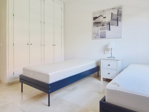Penthouse for sale in Manilva