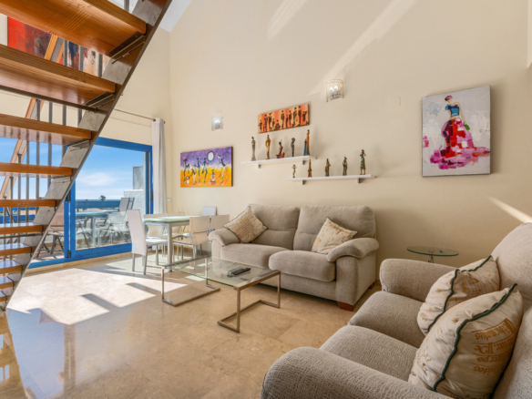 Penthouse for sale in Manilva