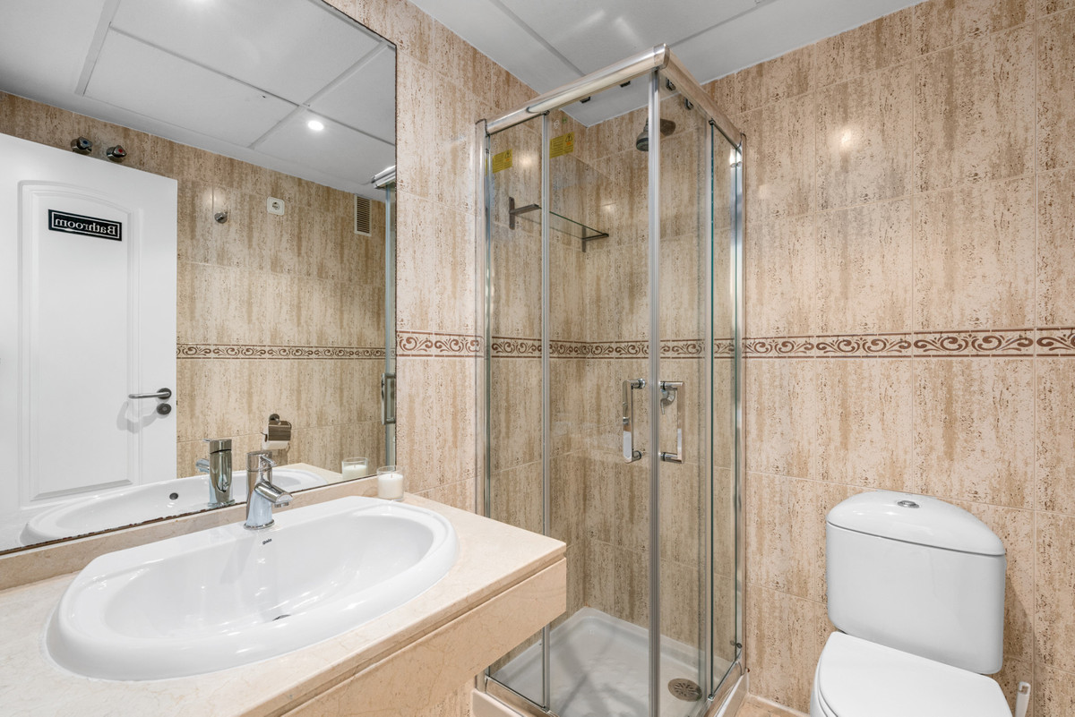 Penthouse for sale in Manilva