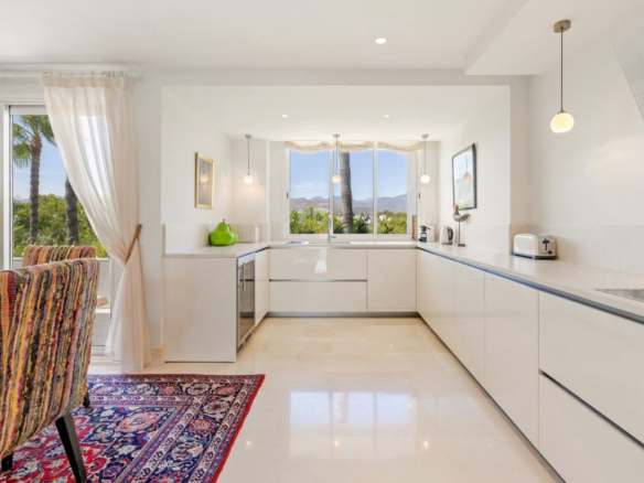 Penthouse for sale in Marbella