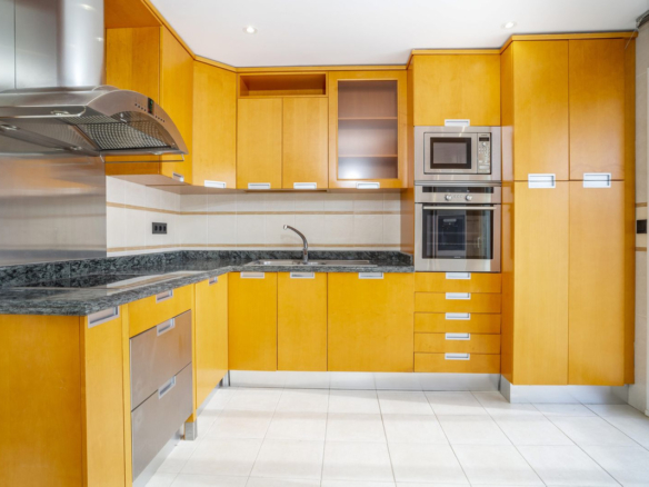 Penthouse for sale in Marbella