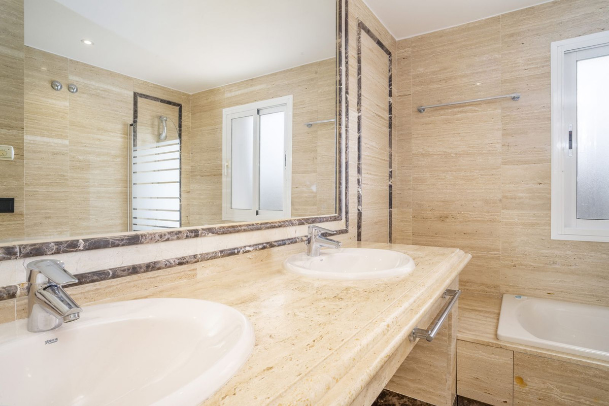 Penthouse for sale in Marbella