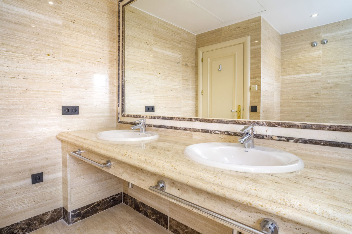 Penthouse for sale in Marbella