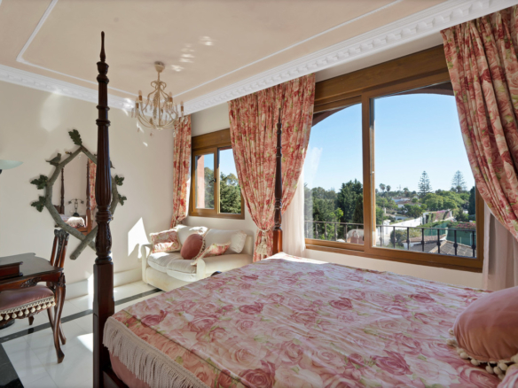 Penthouse for sale in Marbella