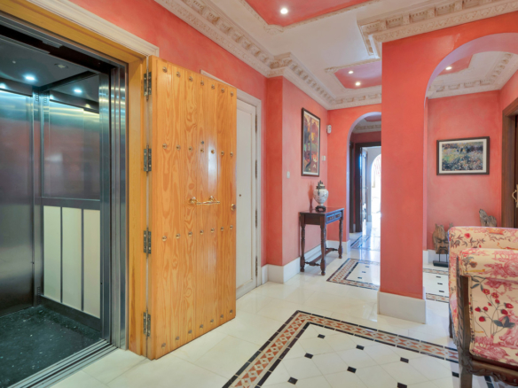 Penthouse for sale in Marbella