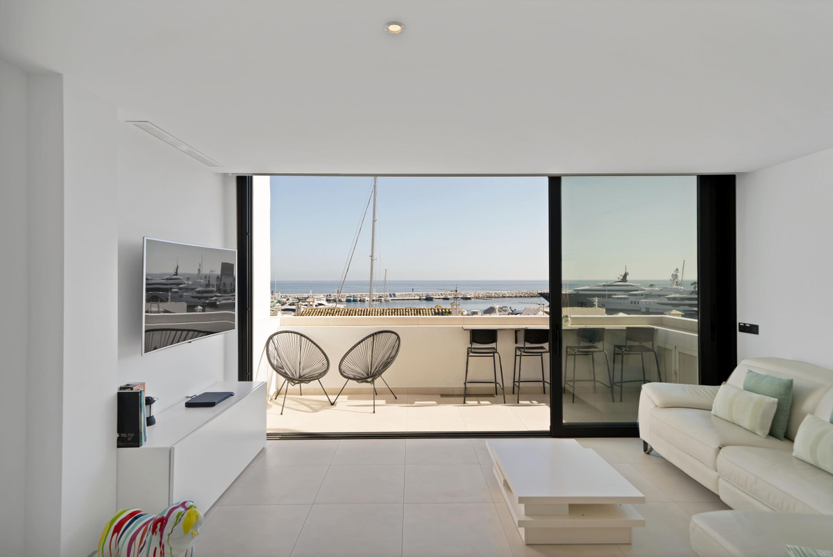 Penthouse-in-Marbella-Ref-R5297890 Penthouse for sale in Marbella