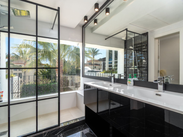 Penthouse for sale in Marbella