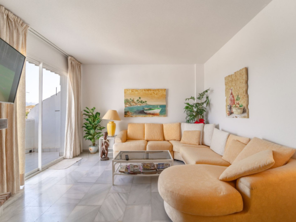 Penthouse for sale in Mijas