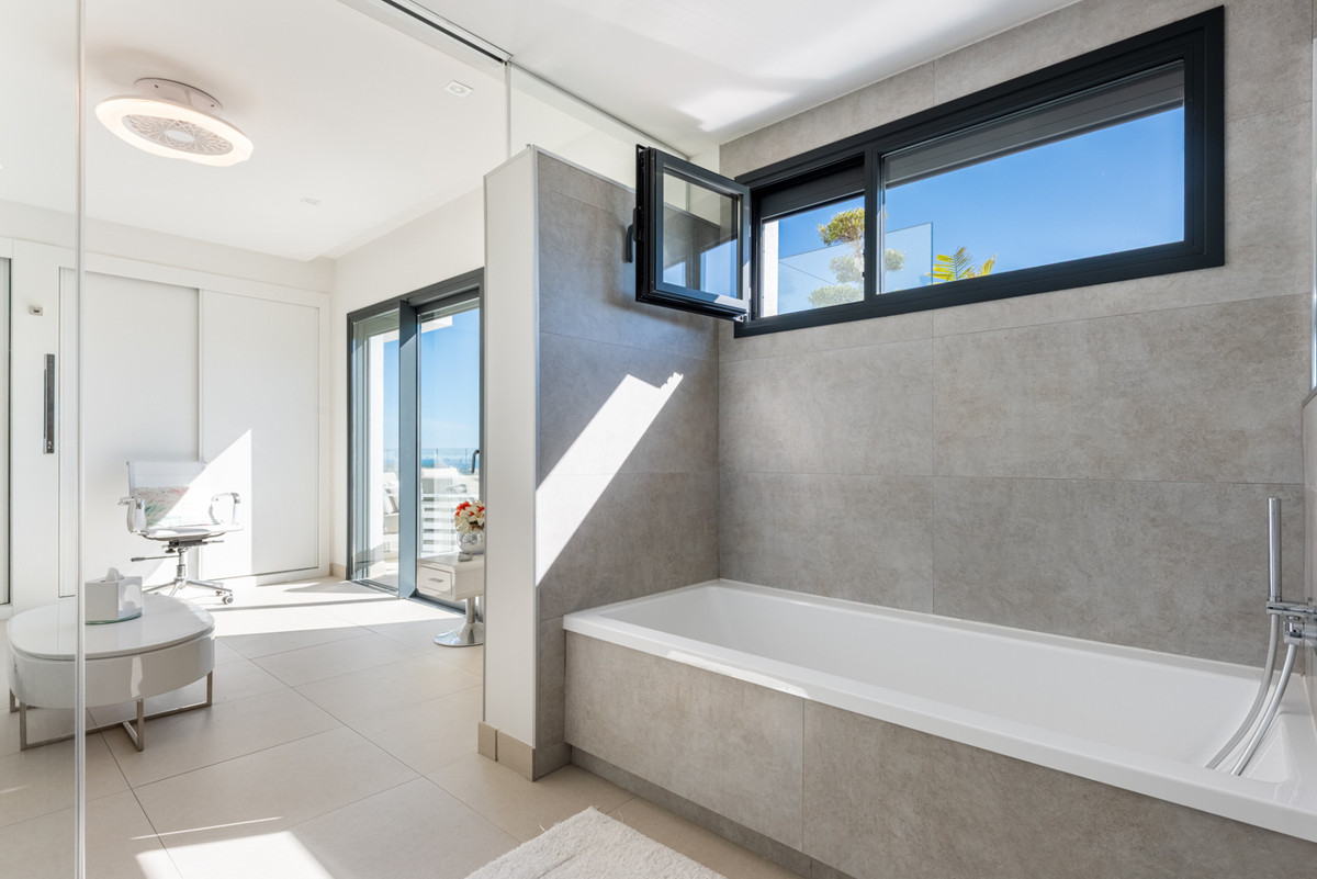 Penthouse for sale in Mijas