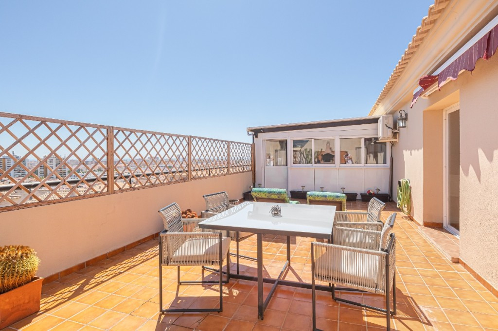 Penthouse for sale in Mijas