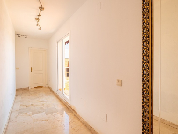 Penthouse for sale in Mijas