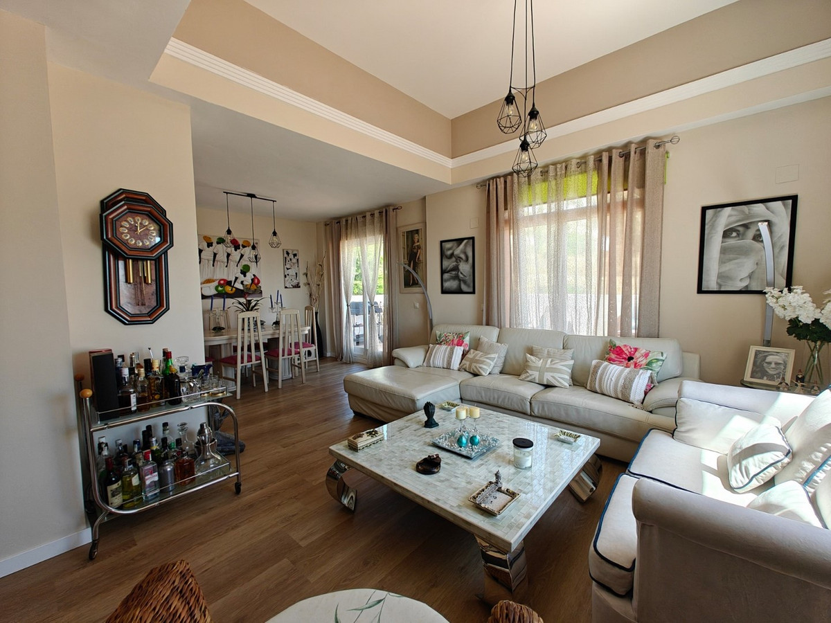 Penthouse for sale in Mijas