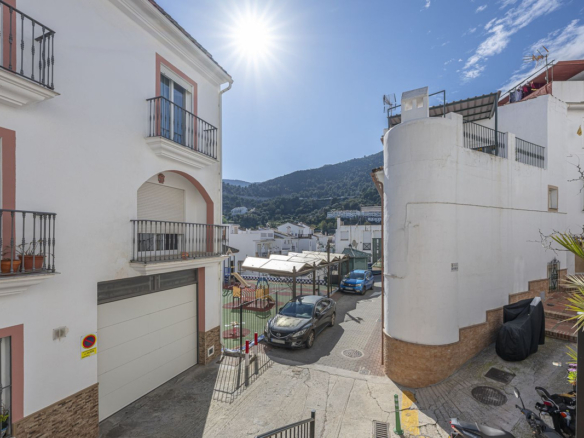 Penthouse for sale in Ojén