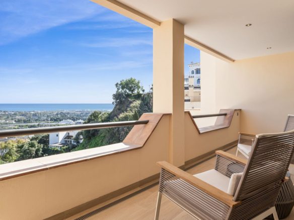 Penthouse for sale in Puerto de la Torre