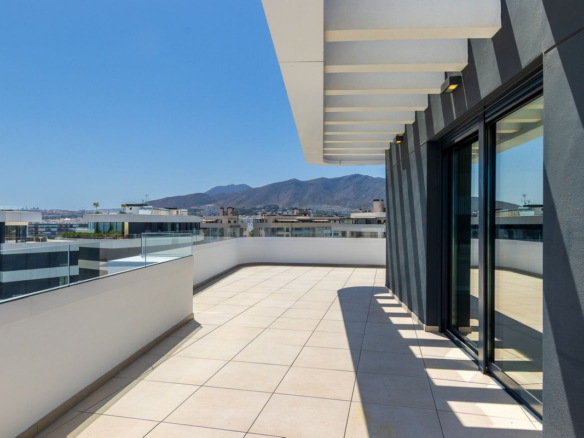 Penthouse for sale in Torremolinos