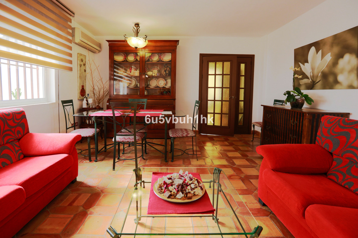 Townhouse for sale in Alhaurín de la Torre