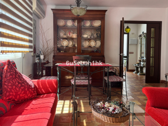Townhouse for sale in Alhaurín de la Torre