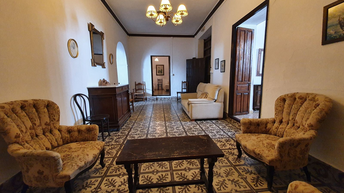 Townhouse for sale in Ardales
