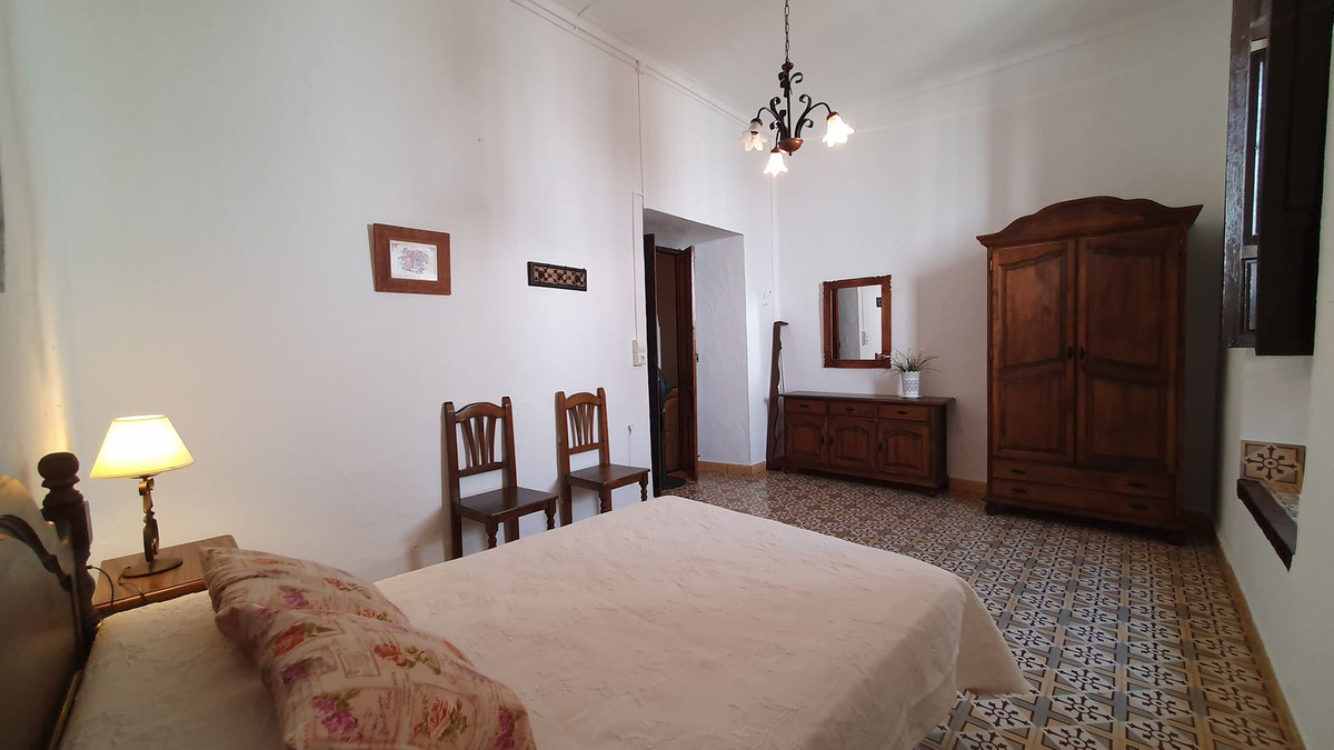 Townhouse for sale in Ardales