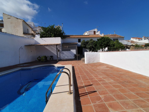 Townhouse for sale in Ardales
