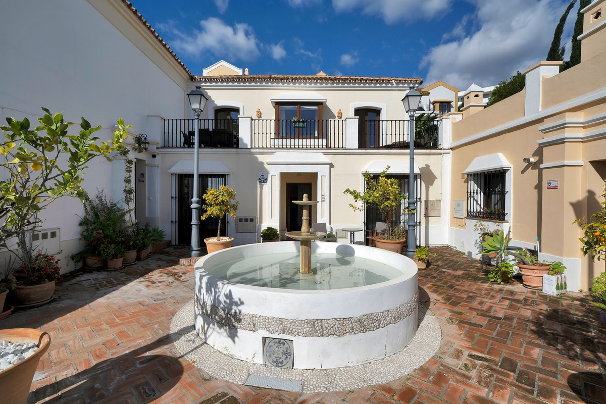 Townhouse for sale in Benahavís
