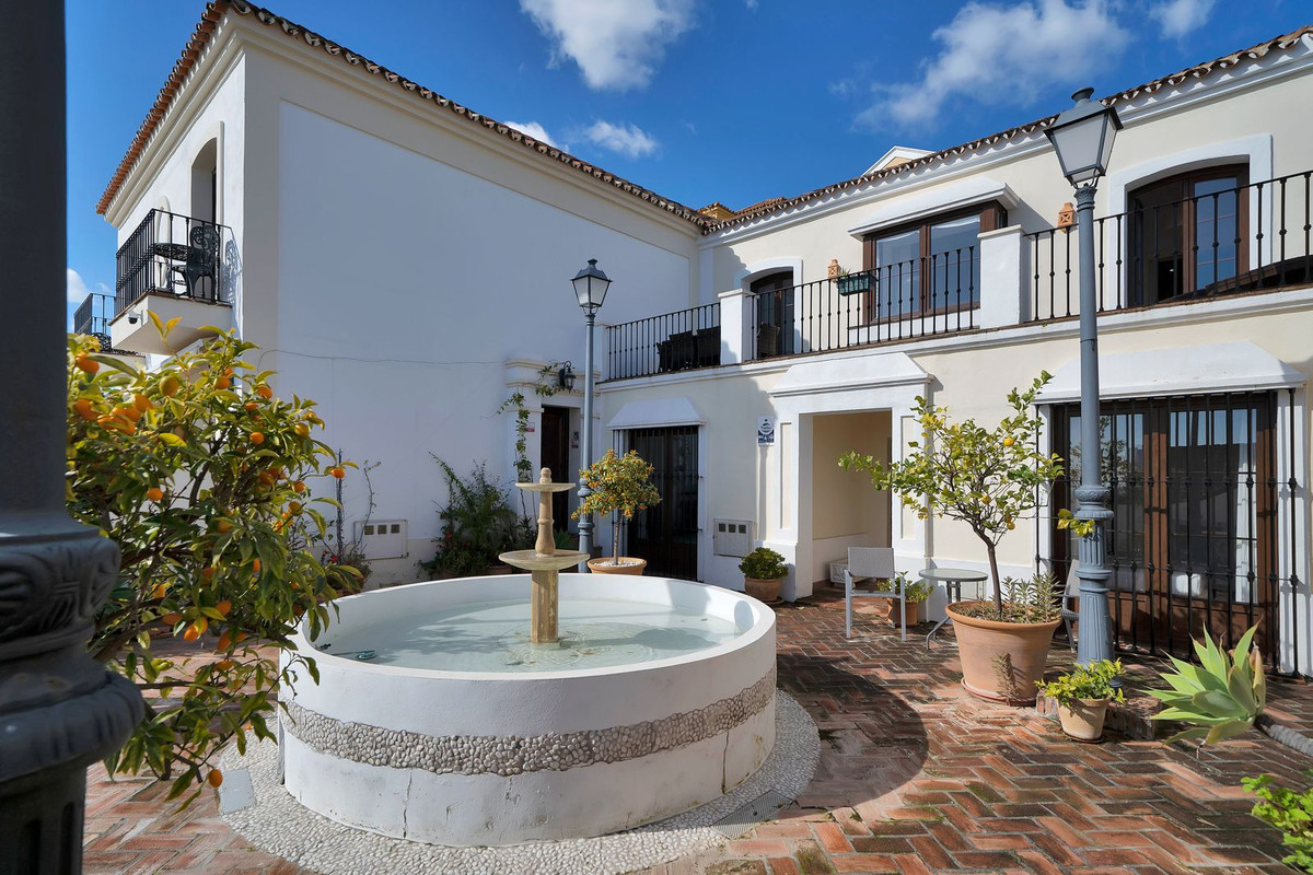 Townhouse for sale in Benahavís