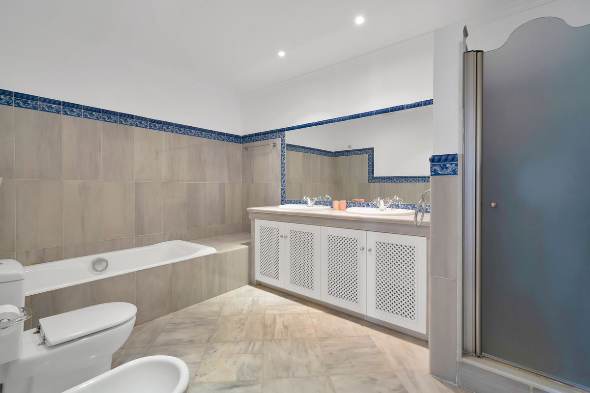 Townhouse for sale in Benahavís