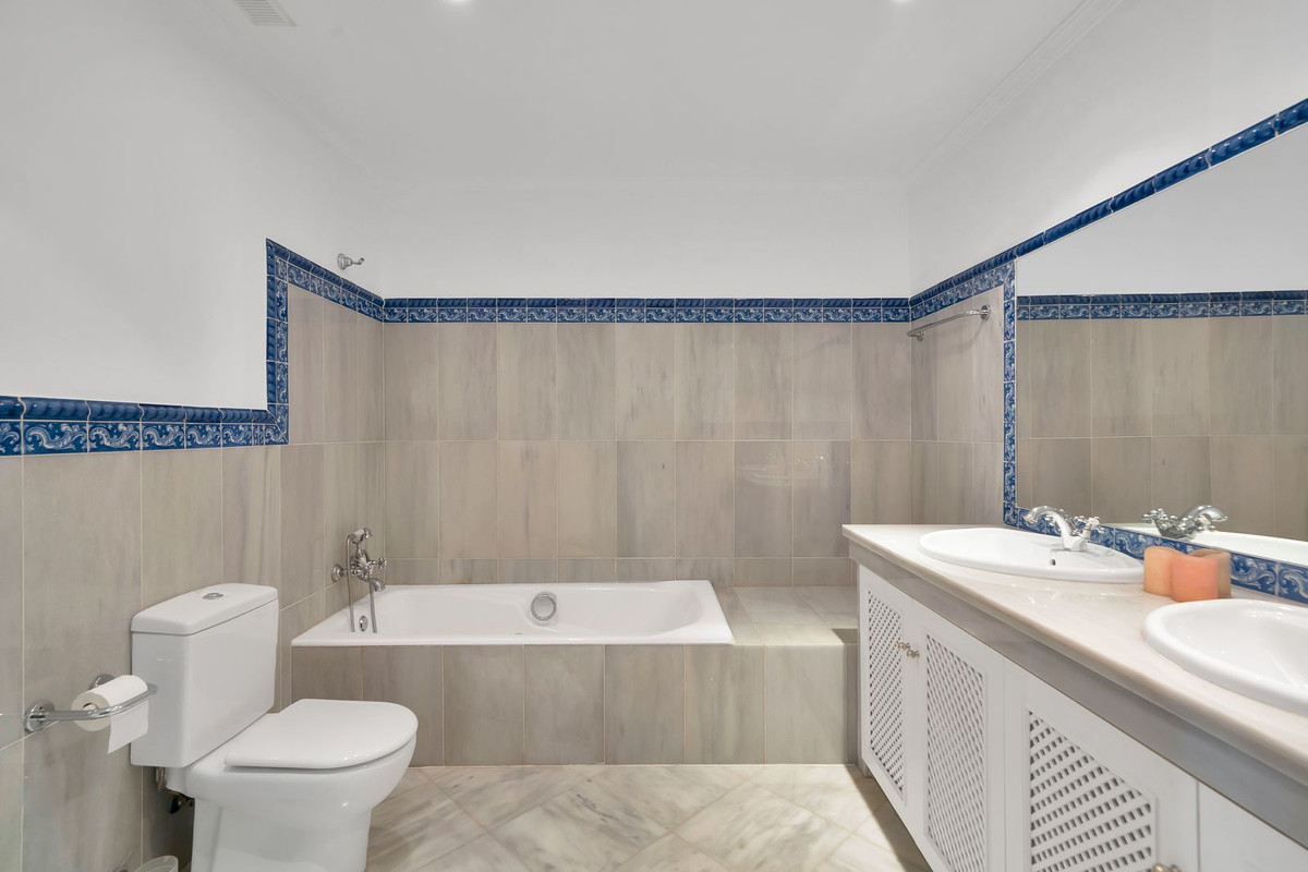 Townhouse for sale in Benahavís