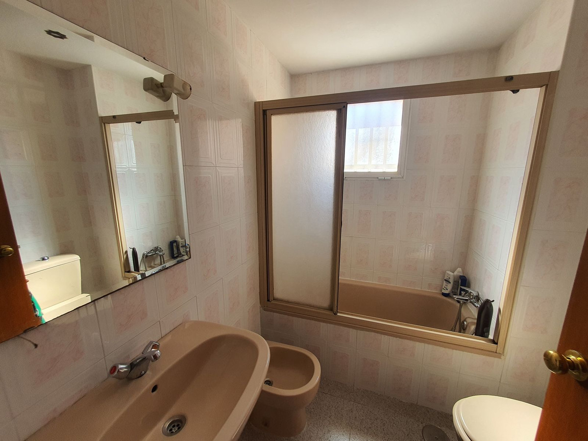 Townhouse for sale in Churriana