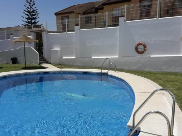 Townhouse for sale in Churriana