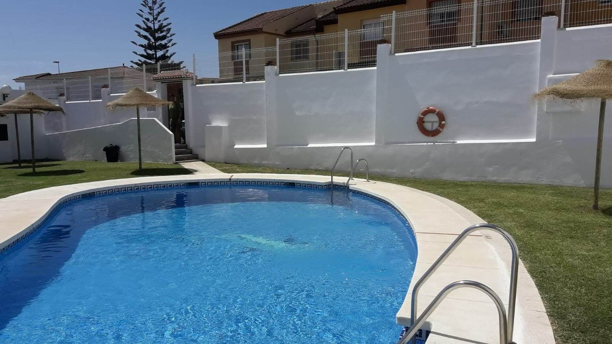 Townhouse for sale in Churriana