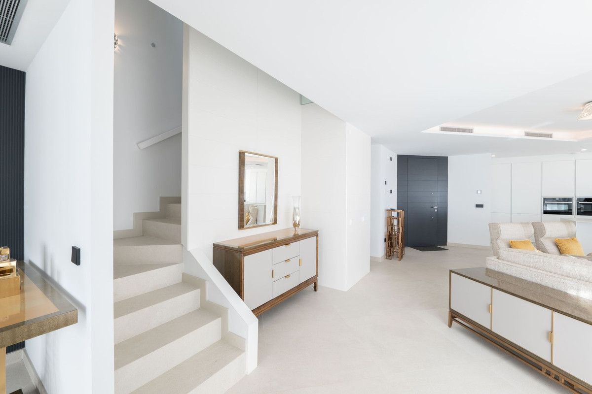 Townhouse for sale in Estepona