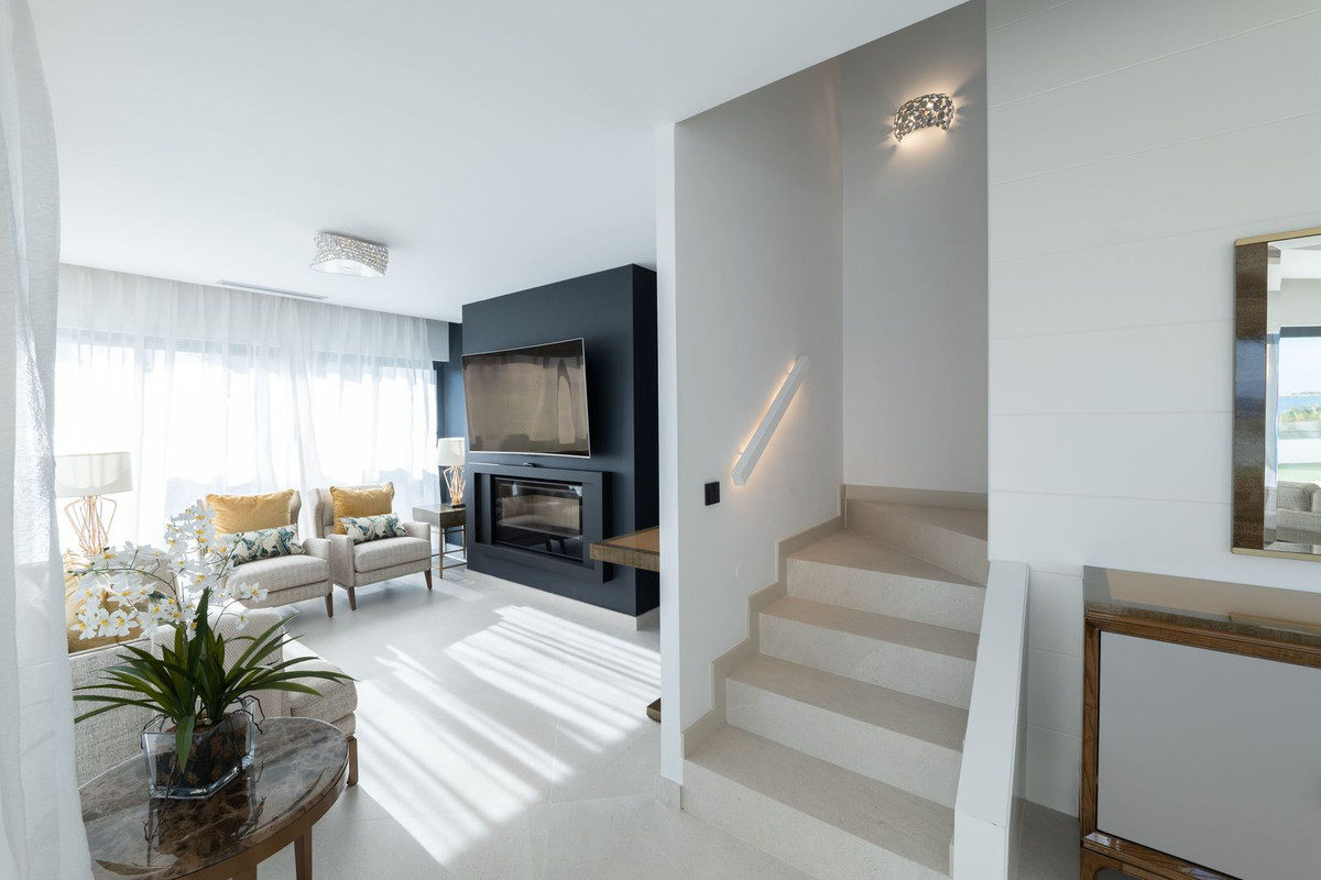 Townhouse for sale in Estepona